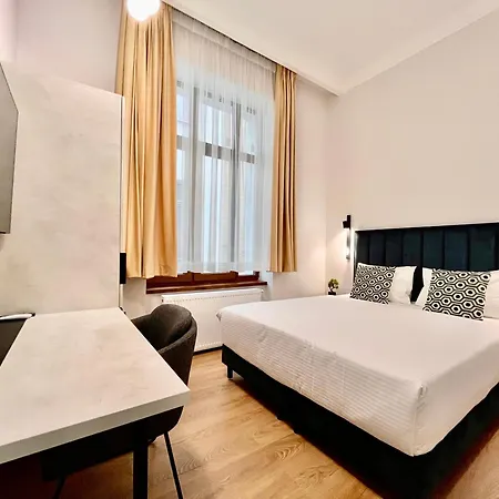 The Retreat Bucureşti