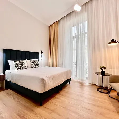 The Retreat Bucureşti